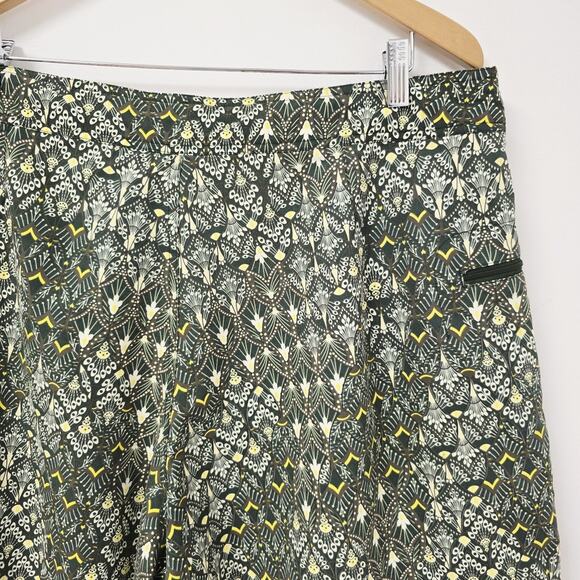Patagonia Board Shorts Size 40 Wavefarer Mens Maharaja Forest Glen Surf Swim - Picture 8 of 14